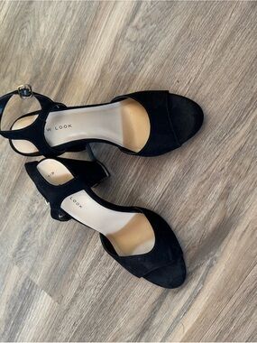 New Look Black Open-Toe Ankle Strap Block Heels